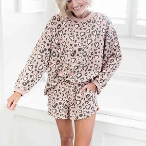 Lounge / Pajama Set pink leopard hearts